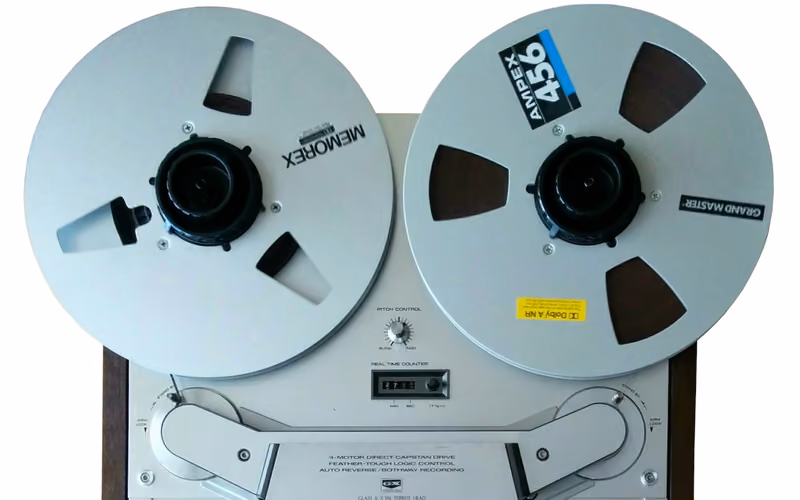 Ampex and Memorex tape reels on an Akai reel-to-reel. Photo Pittigrilli, CC BY-SA 2.0